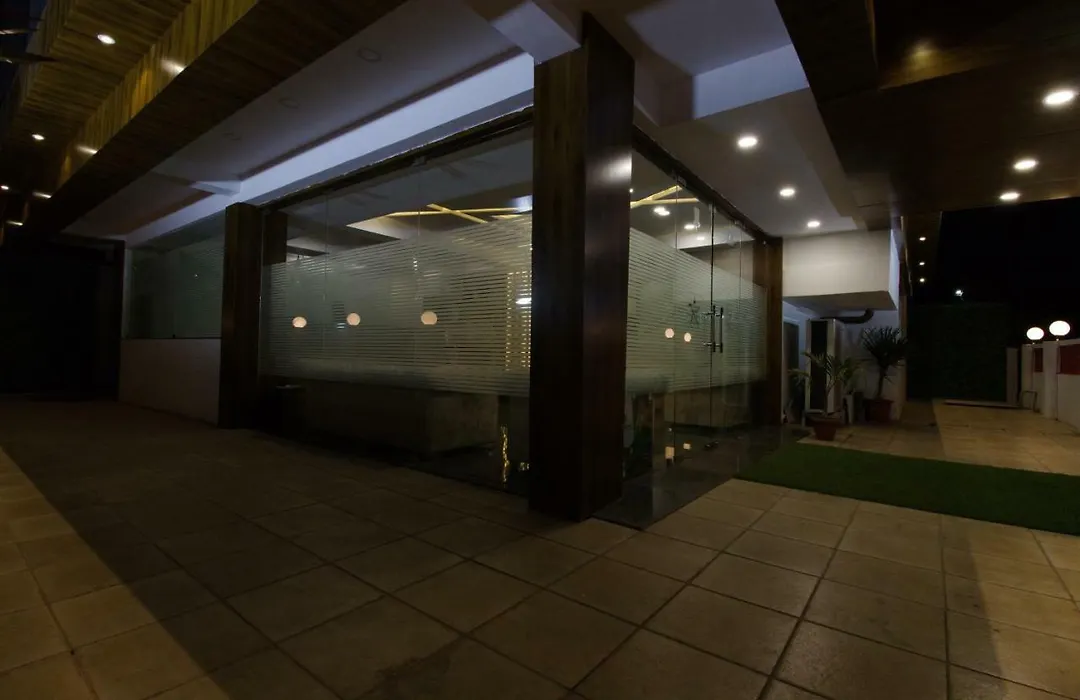 Hotel Star Zest House-1