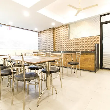 Hotel Star Zest House-2